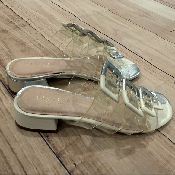 CECELIA New York women’s Lincoln Silver Slide Sandals with Clear Straps/size 6